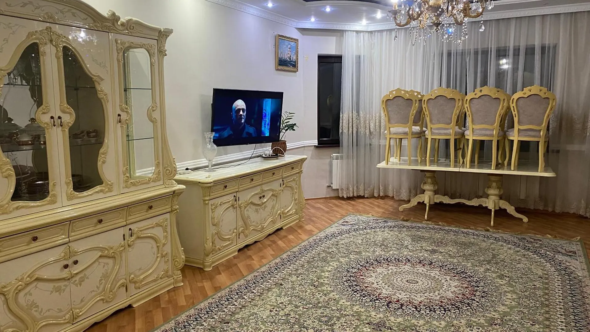 Luxe Apartment Almaty